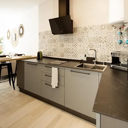 Mucha Vida Little Cádiz