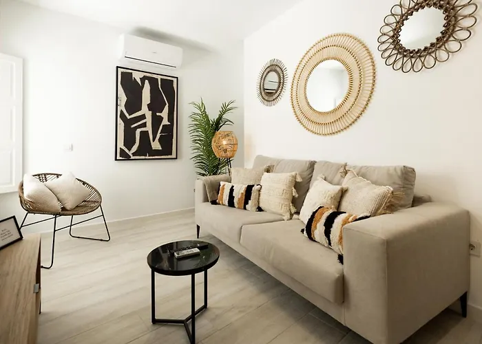 Mucha Vida Little Cádiz