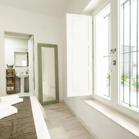 Mucha Vida Little Apartment Cadiz