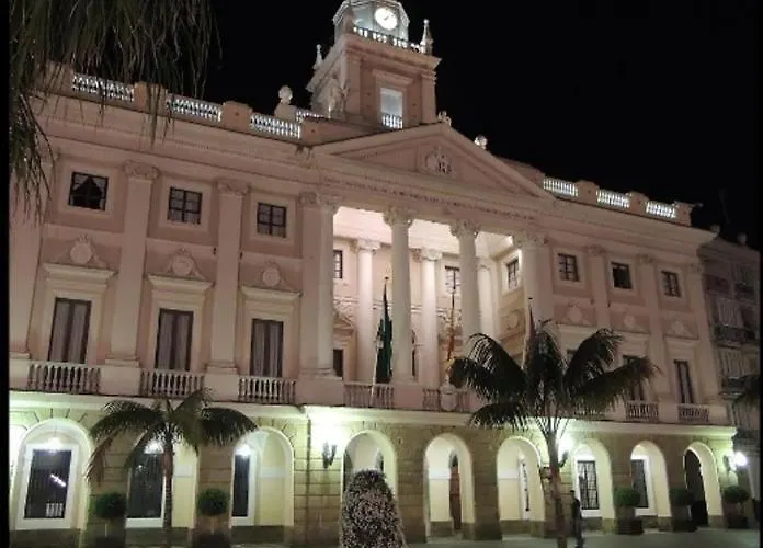 Daire Mucha Vida Little Cadiz